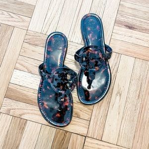 EUC Tory Burch Patent Leather Miller Sandals
